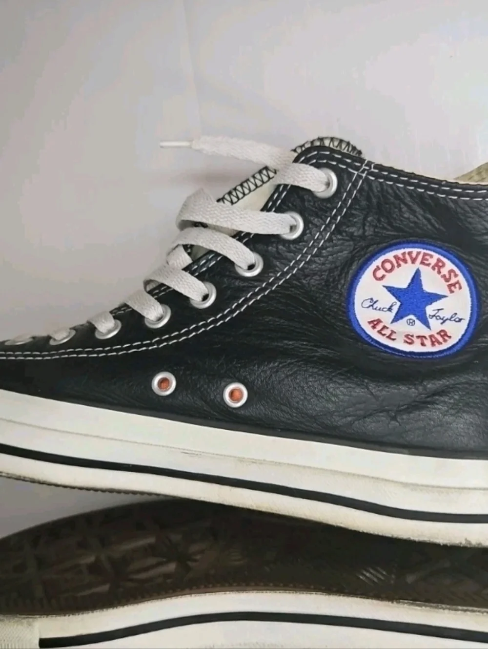 Converse Chuck Taylor Leather All Star Black Size 8.5 Men’s 10,5 Women’s - Picture 6 of 8
